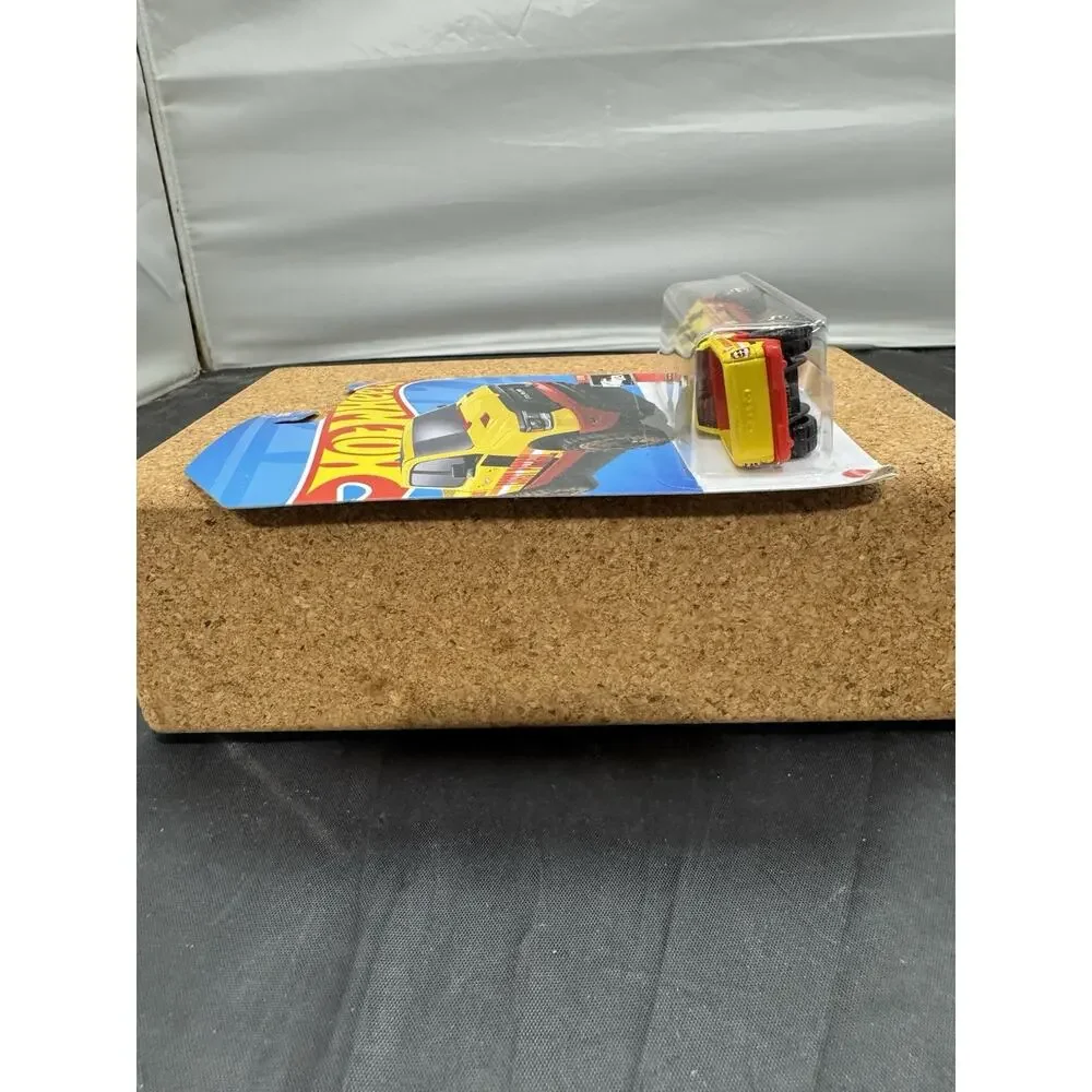 2023 Hot Wheels 2020 RAM 1500 REBEL #238 Treasure Hunt TH Yellow HW Rescue 7/10